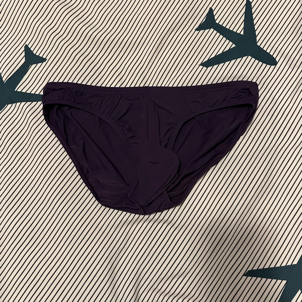 Men’s bikini brief underwear. USA medium.